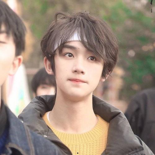 谢彬彬女友爆料视频,揭秘明星恋情背后的真相!” 第3张 谢彬彬女友爆料视频,揭秘明星恋情背后的真相!” 第3张